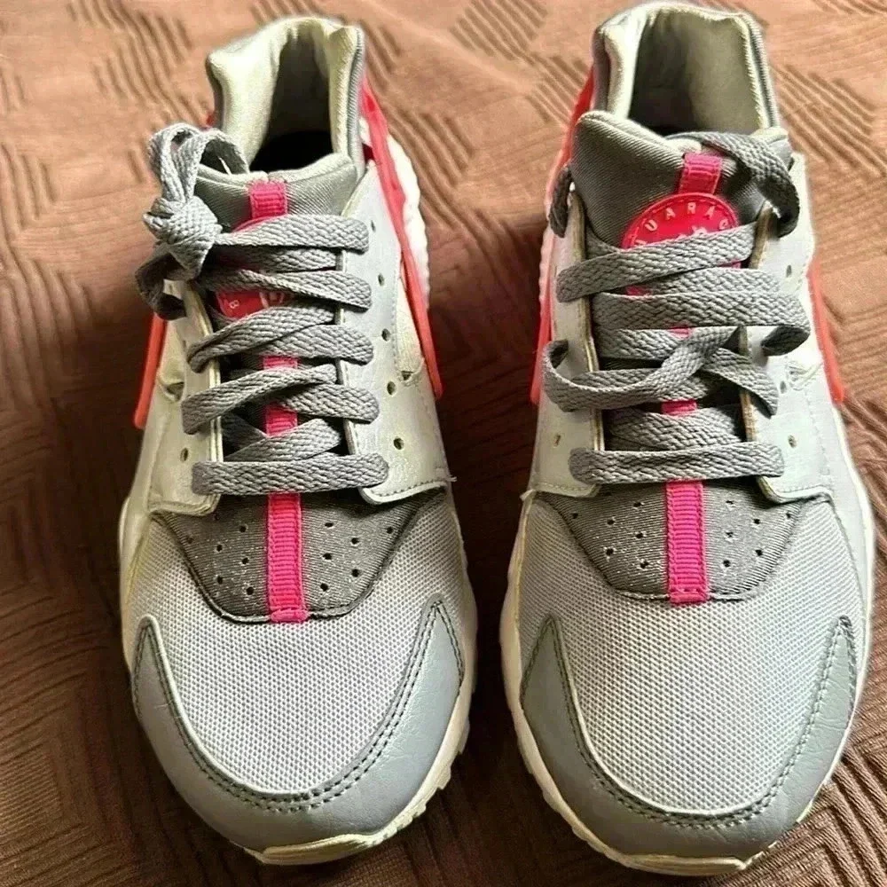 Nike pink gray